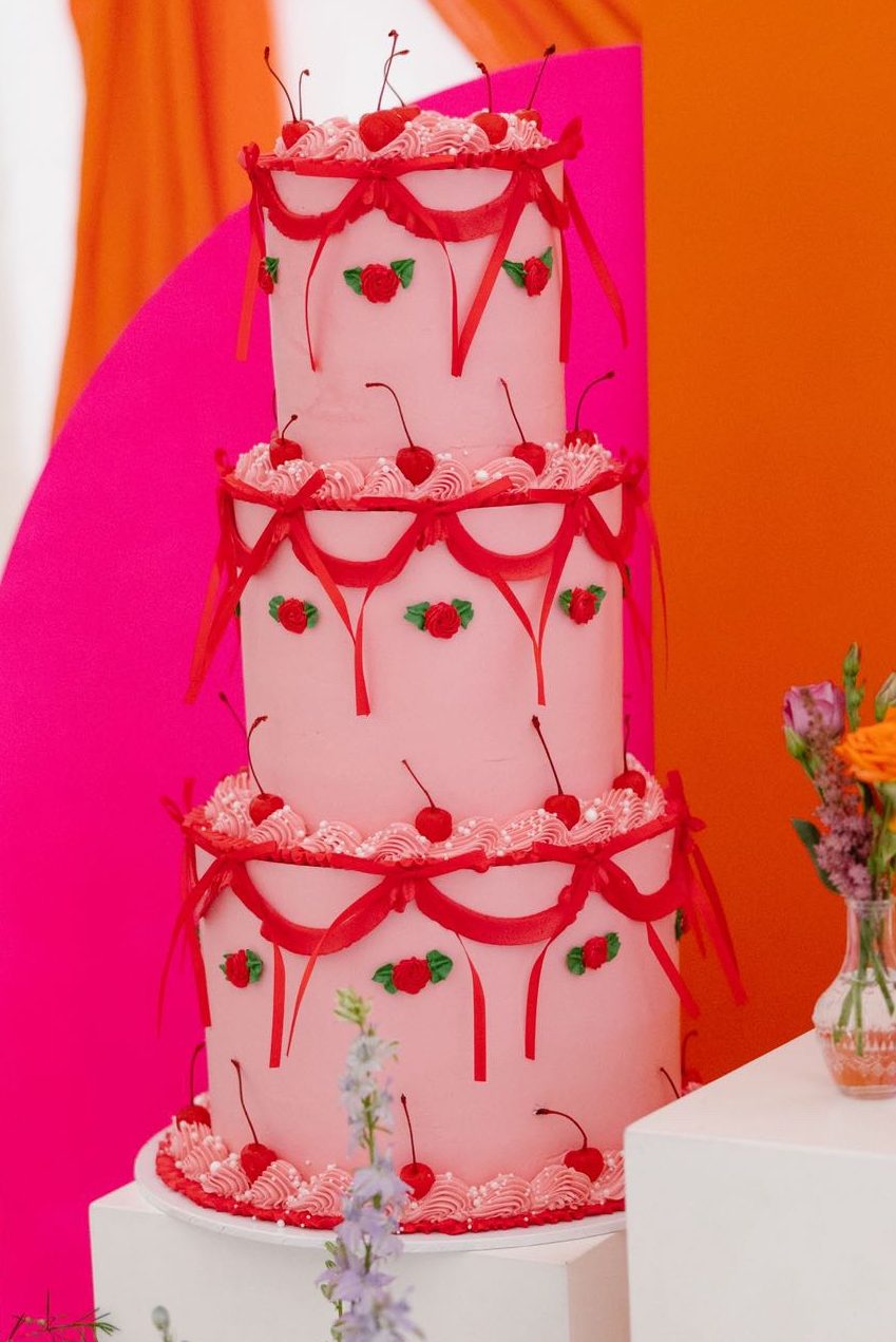 Three Tier Lambeth wedding cake Norwich, Norfolk